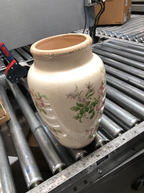 Photo 1 of FLORAL PRINT VASE 
