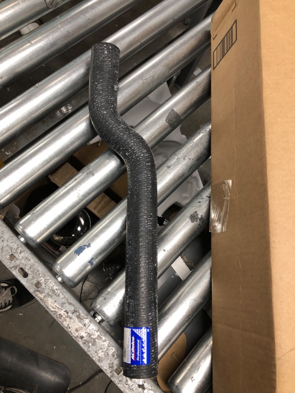 Photo 2 of ACDelco Gold 24367L Molded Upper Radiator Hose