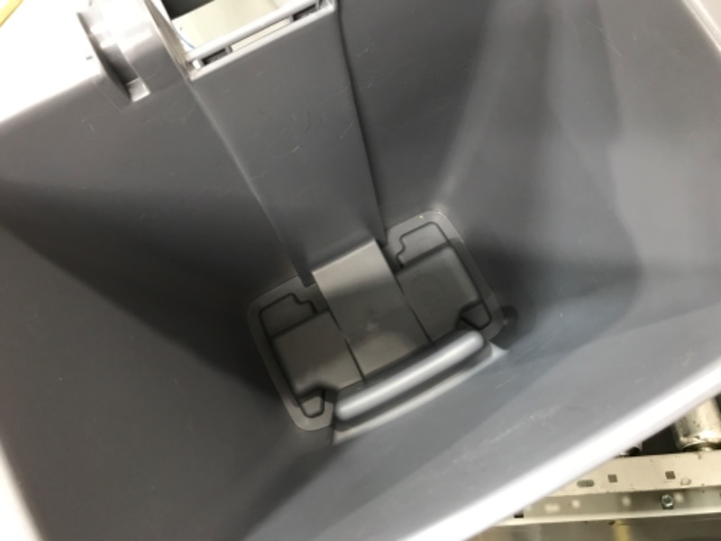 Photo 3 of **MISSING LID**Rubbermaid Step-On Trash Can Wastebasket, Gray, 8.3 -gallon (FG284187CYLND)
