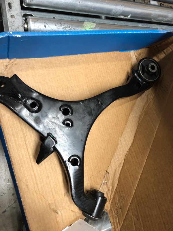 Photo 1 of Beck Arnley 1028077 Control Arm