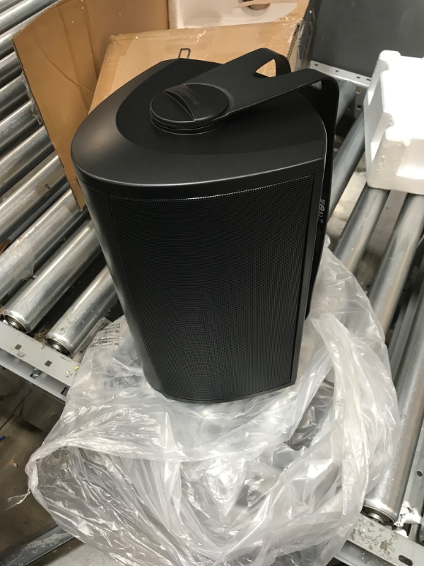 Photo 2 of Definitive Technology AW 6500 All Weather Speaker with Bracket - Each (Black)