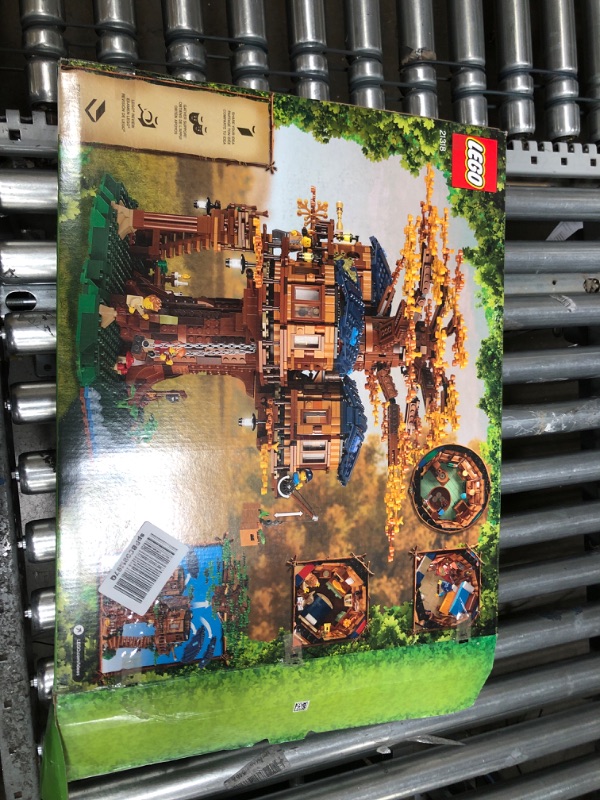 Photo 2 of LEGO Ideas Tree House 21318 Building Toy Set for Kids, Boys, and Girls Ages 16+ (3,036 Pieces) Kit