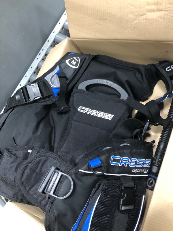 Photo 3 of Scuba Diving Full Vest Inflation BCD - New Comfortable Waistband - Completely Foldable for Traveling - Aviator: designed in Italy by Cressi Medium