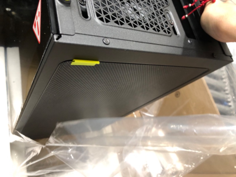 Photo 2 of Corsair 4000D Airflow Tempered Glass Mid-Tower ATX PC Case - Black Black Airflow