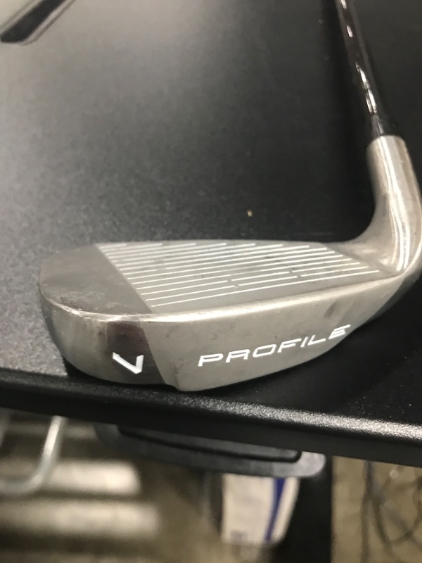 Photo 1 of * USED*   WILSON Women's Profile Platinum Complete Golf Package Set
Size	Regular
Color	Gray/Teal
Golf Club Flex	Regular
Hand Orientation	Right Hand
Material	Composite
Brand	WILSON
Shaft Material	Graphite
