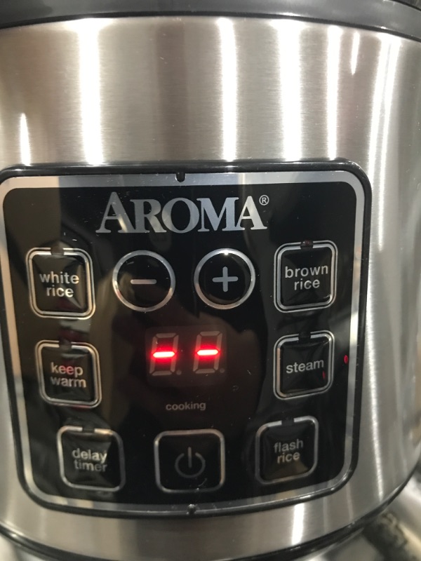 Photo 3 of ***TESTED/ TURNS ON** Aroma Housewares ARC-914SBD Digital Cool-Touch Rice Grain Cooker and Food Steamer, Stainless, Silver, 4-Cup (Uncooked) / 8-Cup (Cooked) Basic