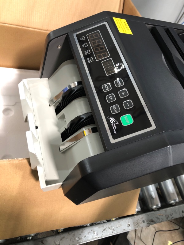 Photo 5 of Royal Sovereign Back Load Bill Counter with Counterfeit Detection