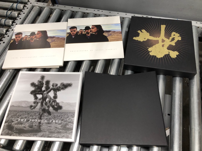 Photo 3 of *MISSING VINYL* The Joshua Tree [Gold 2 LP][30th Anniversary]
