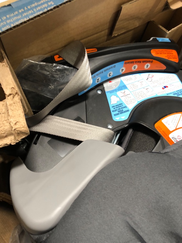Photo 1 of **USED**
Graco Extend2Fit Convertible Car Seat | Ride Rear Facing Longer with Extend2Fit, Redmond
