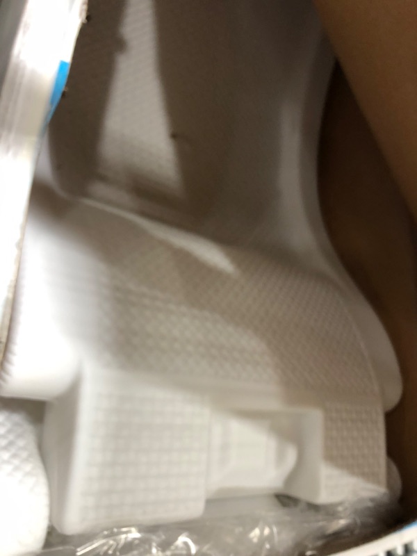 Photo 1 of **USED/DIRTY*SwimWays Terra Sol Sonoma 2-in-1 Pool Float and Patio Chaise Lounge Chair, White (PLASTIC)