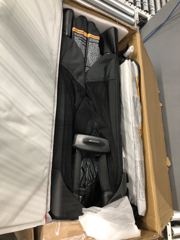 Photo 3 of 4moms Breeze Plus Portable Playard with Removable Bassinet and Baby Changing Station, Easy One-Handed Setup, from The Makers of The mamaRoo