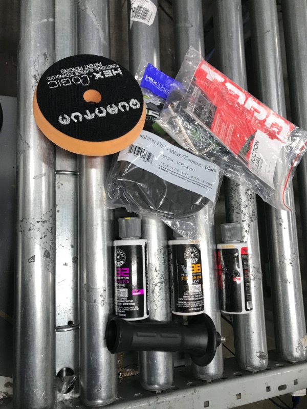 Photo 4 of Chemical Guys TORQ15DA 15MM Long-Throw Random Orbital Polisher Kit - 8 Items