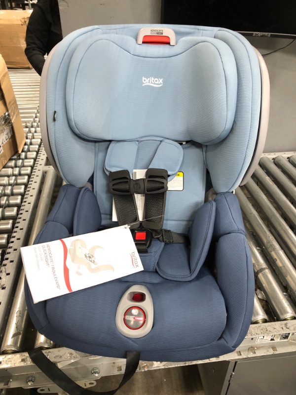 Photo 2 of Britax Advocate Clicktight Convertible Car Seat, Blue Ombre SafeWash Blue Ombre Advocate