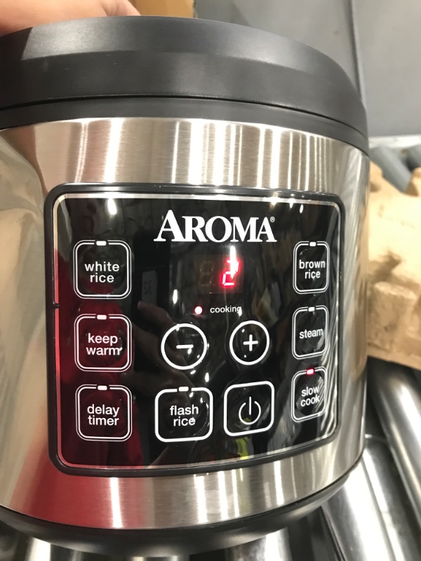 Photo 2 of ***TESTED/ TURNS ON*** Aroma Housewares 20 Cup Cooked (10 cup uncooked) Digital Rice Cooker, Slow Cooker, Food Steamer, SS Exterior (ARC-150SB),Black Basic