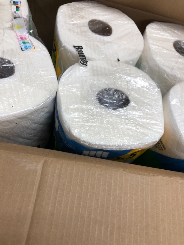 Photo 1 of Bounty Quick-Size Paper Towels, White, 12 Family Rolls