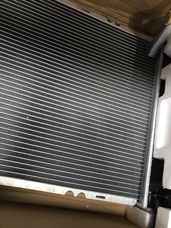 Photo 1 of *DAMAGED* AUTOSAVER88 34'' Radiator Compatible with Chevy Silverado Suburban Tahoe Cadillac Avalanche Escalade GMC Yukon Sierra ATRD1004