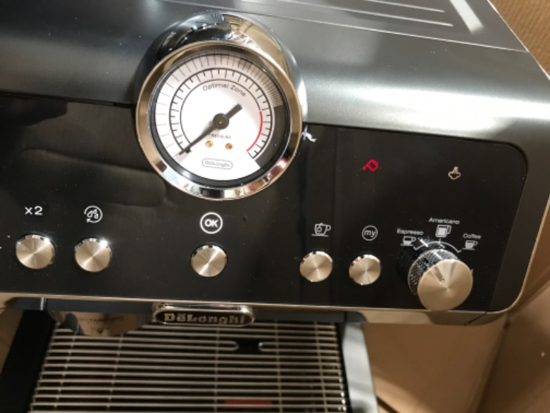 Photo 16 of **Missing item, damaged**
De'Longhi La Specialista Espresso Machine - Black