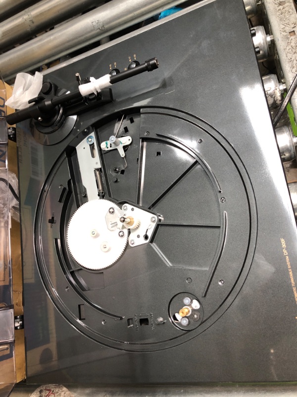 Photo 3 of Denon DP-300F Fully Automatic Analog Turntable with Built-in Phono Equalizer | Unique Tonearm Design | Hologram Vibration Analysis | Slim Design