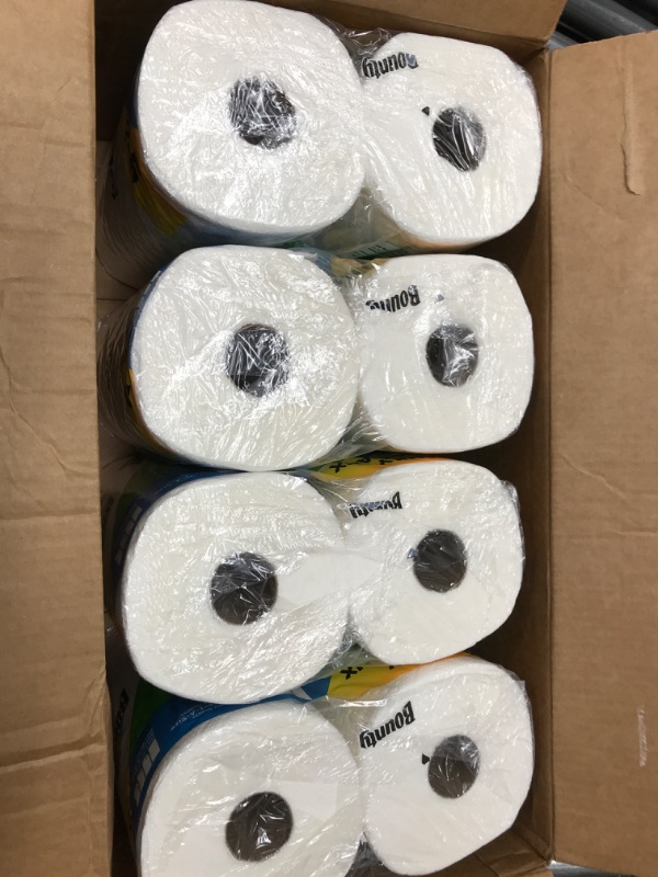 Photo 2 of Bounty Quick Size Paper Towels, White, 4 Packs Of 2 Family Rolls = 8 Family Rolls