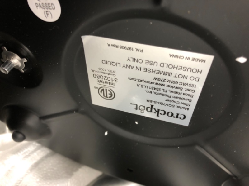 Photo 1 of ***POWERS ON***Crock-Pot 7-Quart Oval Manual Slow Cooker | Stainless Steel (SCV700-S-BR) Stainless 7 Qt Cooker