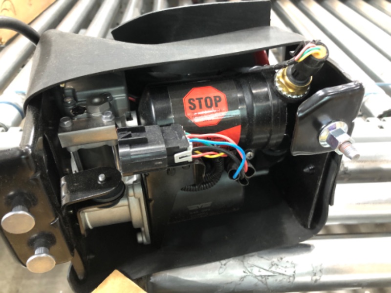 Photo 3 of Dorman 949-099 Suspension Air Compressor Compatible with Select Cadillac / Chevrolet / GMC Models (OE FIX) OE FIX 2001-2014