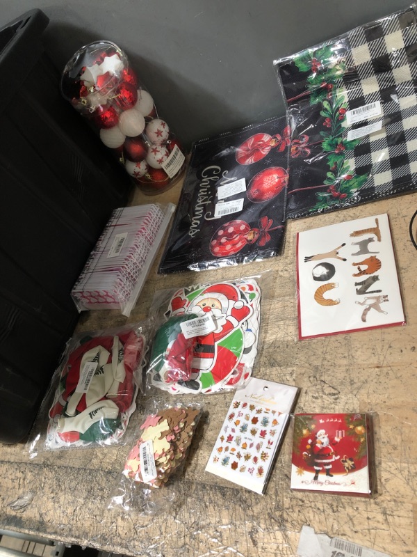 Photo 1 of 10 ITEMS*
HOLIDAY DECORATIONS BUNDLE*