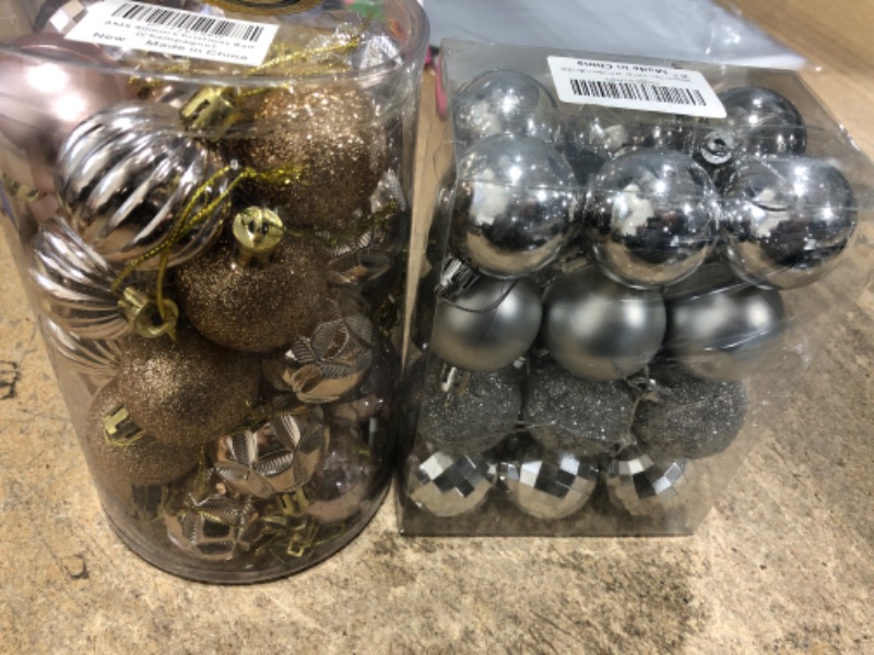 Photo 1 of 2 ITEMS CHRISTMAS DECORATIONS BUNDLE