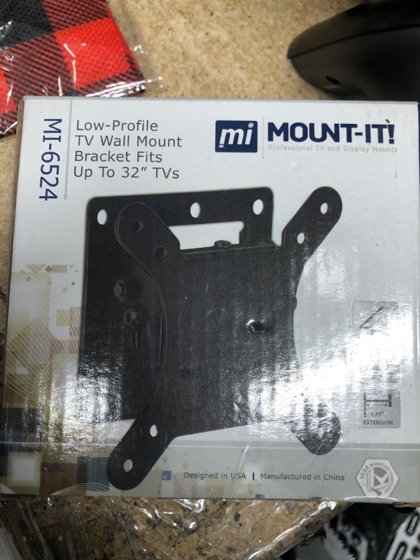 Photo 2 of Mount-It! Small TV Monitor Wall Mount | Quick Release | Fits 13-32 Inch LCD/LED Screen | Max 33 Lbs | Slim Tilting Design | Easy Installation
