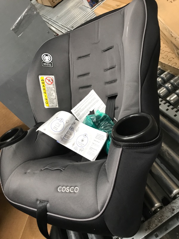 Photo 1 of Cosco Onlook 2-in-1 Convertible Car Seat, Rear-Facing 5-40 pounds and Forward-Facing 22-40 pounds and up to 43 inches, Black Arrows
