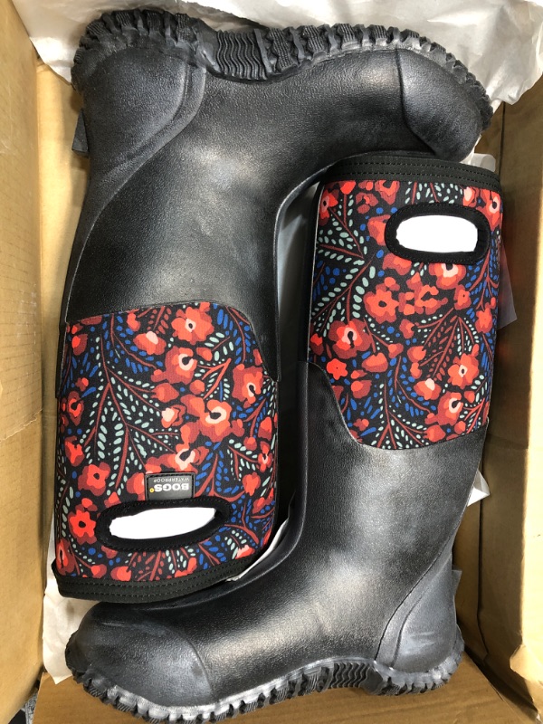 Photo 1 of BOGS Women's Mesa Rain Boot Size 9 
