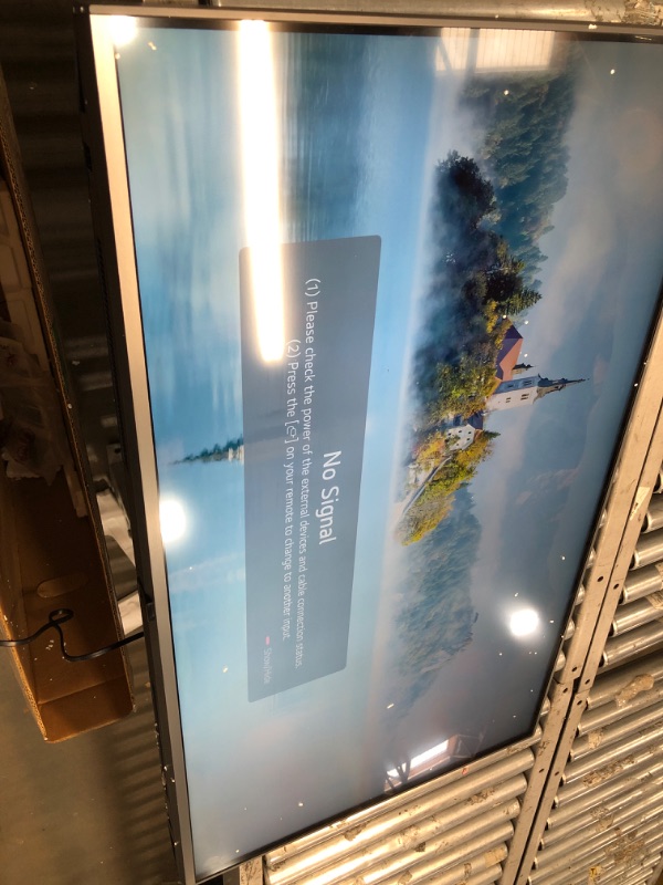 Photo 1 of LG 43UQ9000 43 inch UHD 90 Series 4K Smart TV with AI ThinQ0174