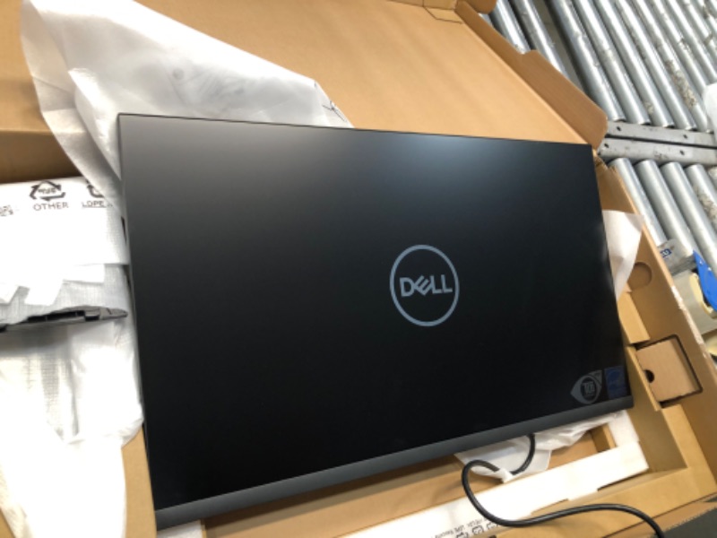 Photo 4 of Dell 27 Monitor - P2722H - Full HD 1080p, IPS Technology, 8 ms Response Time
