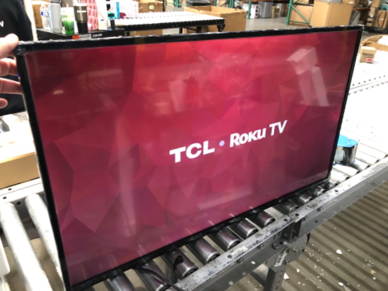 Photo 2 of TCL 40" Class 3-Series Full HD 1080p LED Smart Roku TV - 40S355