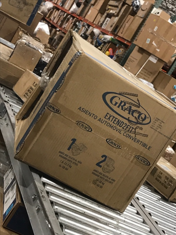 Photo 1 of Graco Extend2Fit Convertible Car Seat | Ride Rear Facing Longer with Extend2Fit, Redmond 2-in-1 Redmond