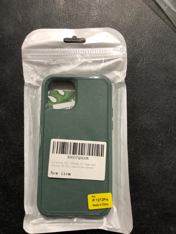 Photo 1 of iPhone 12 CASE GREEN 