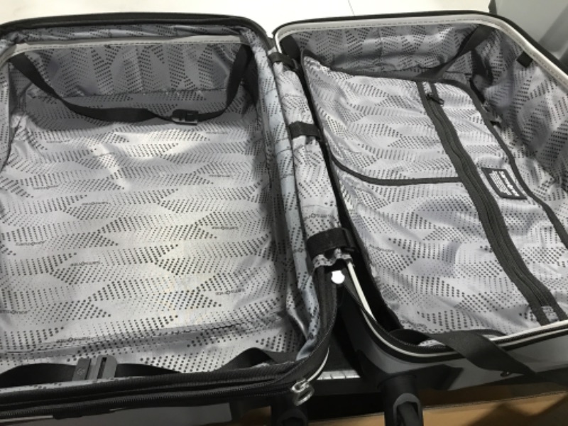 Photo 3 of Samsonite Winfield 3 DLX Hardside Expandable Luggage with Spinners, 2-Piece Set (20/25), Silver
