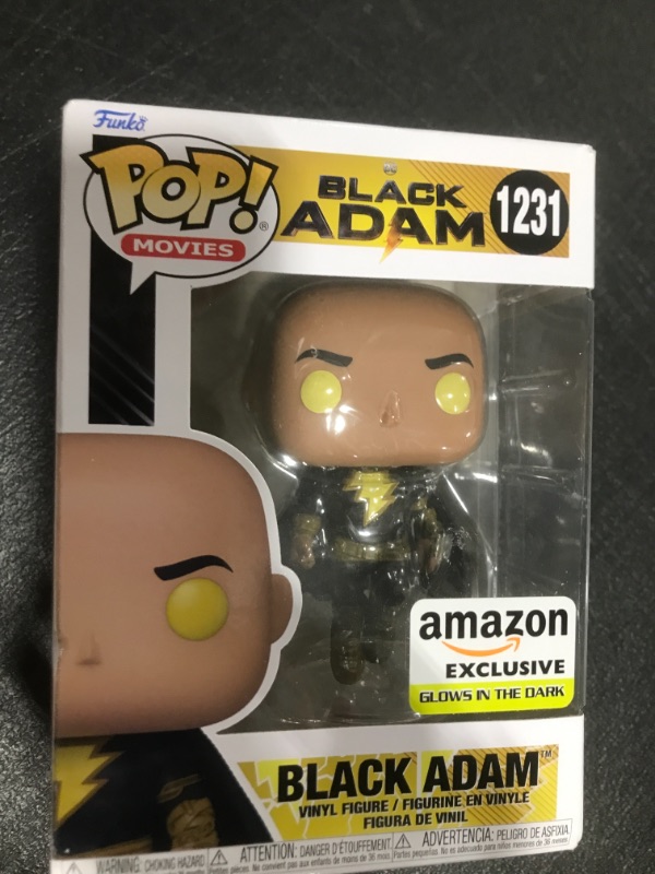 Photo 2 of Funko Pop! Movies: Black Adam - Black Adam Flying with Cape (Glow), Amazon Exclusive, Multicolor, 65031