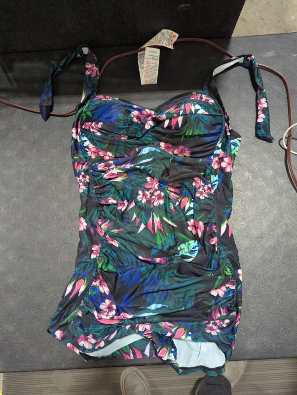 Photo 1 of 1 piece swimsuit black & floral - 4XL