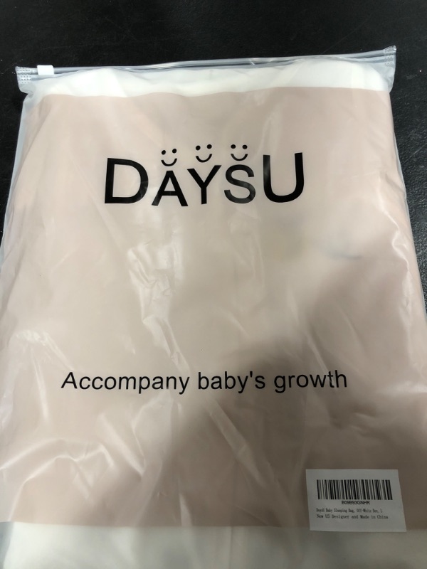 Photo 2 of DaysU Micro Fleece Baby Sleep Sack, Baby Sleeping Bag Sleeveless with Two-Way Zipper, Sleep Sack for Baby Unisex 12-18 Months, 1 Pack, Off-White Bee Bee
SIZE Large