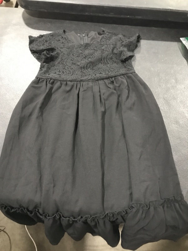 Photo 1 of GIRLS YOUTH DRESS SIZE SMALL 