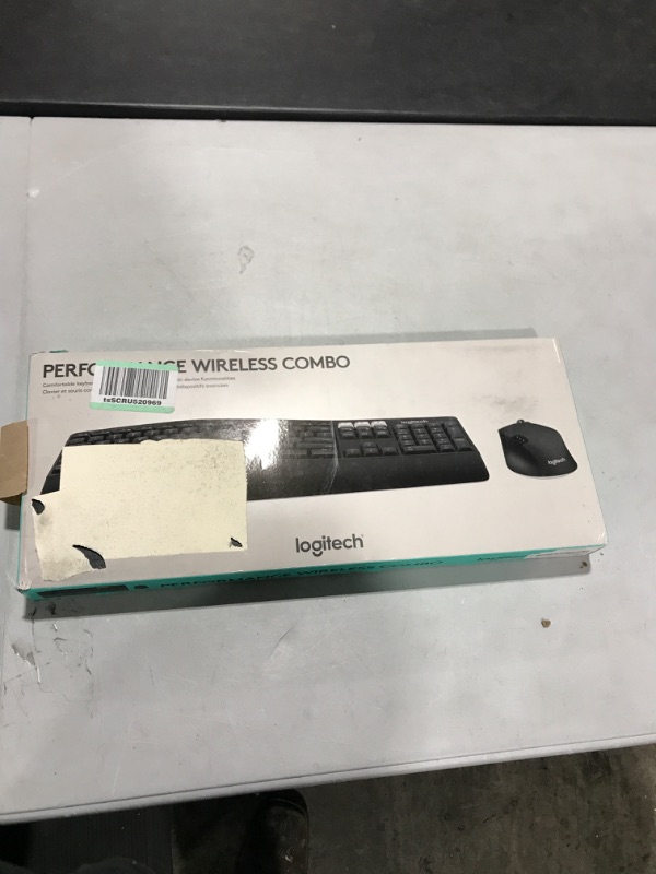 Photo 4 of Logitech MK850 Performance Wireless Keyboard and Mouse Combo