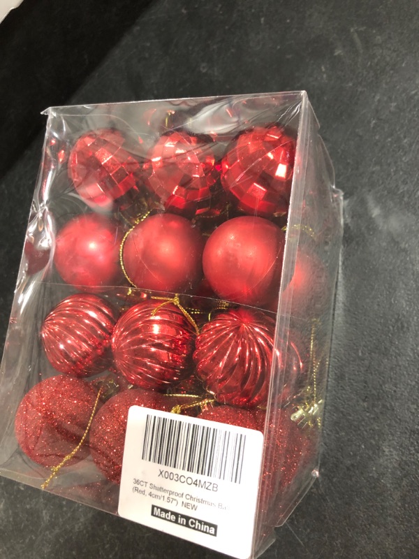 Photo 2 of 1.57" Christmas Ball Ornaments Red 36 Pcs Mini Shatterproof Christmas Tree Decorations Xmas Tree Christmas Ornaments Balls with Hanging Loop for Wedding House Holiday Party Wreath Home Decor
