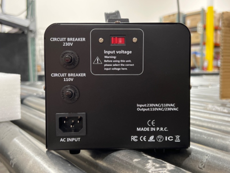 Photo 1 of Cantonape Voltage Transformer Converter 2000 Watt Step Up/Down Convert from 110-120 Volt to 220-240 Volt and from 220-240 Volt to 110-120 Volt with 2 US Outlets, 2 Universal Outlets 2000W