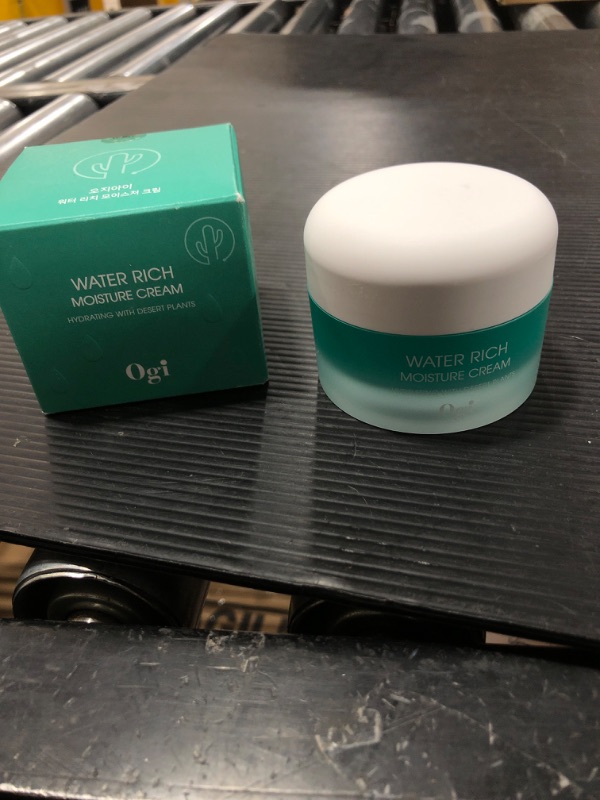 Photo 2 of [Ogi] Water Rich Moisture Cream, Gel Type Moisturizer with Hyaluronic Acid & Niacinamide, Allergen Free (50ml, 1.69 fl.oz.)