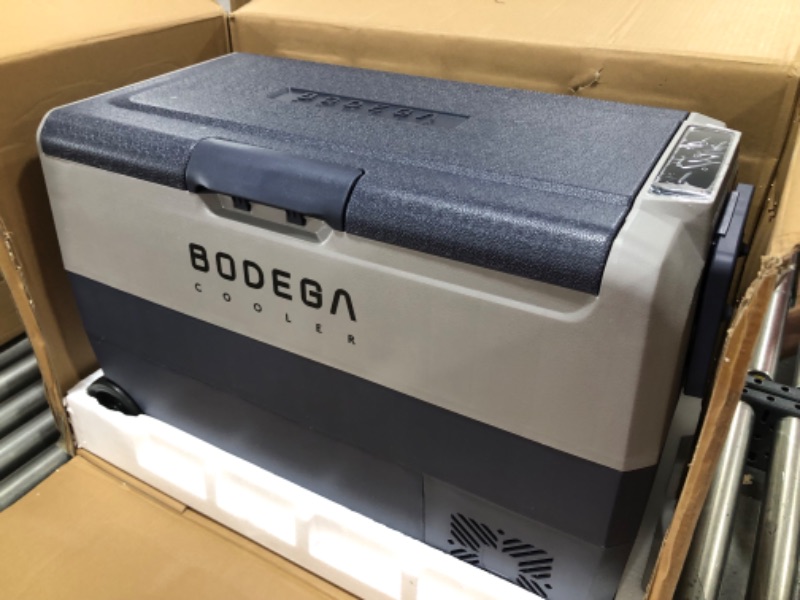 Photo 2 of BODEGAcooler Portable Freezer T50 53 Qt/50L Dual Zone