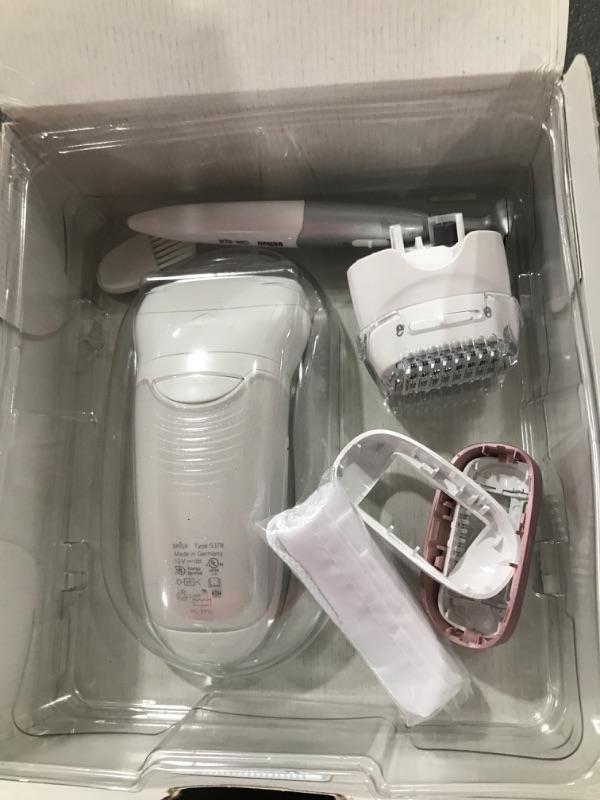 Photo 2 of Braun Silk-épil 9 9-890 Facial Hair Removal for Women, Bikini Trimmer, Womens Shaver Wet & Dry, Cordless and 7 extras