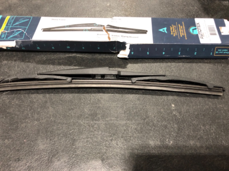 Photo 2 of AutoTex 14" Roc Loc 2 Wiper Blade AutoTex Quick Fit Rear 14” Roc Loc 2