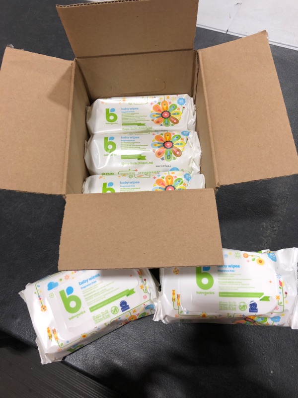 Photo 2 of Baby Wipes, Babyganics Unscented Diaper Wipes (5 Packs of 80), Non-Allergenic and formulated with Plant Derived Ingredients