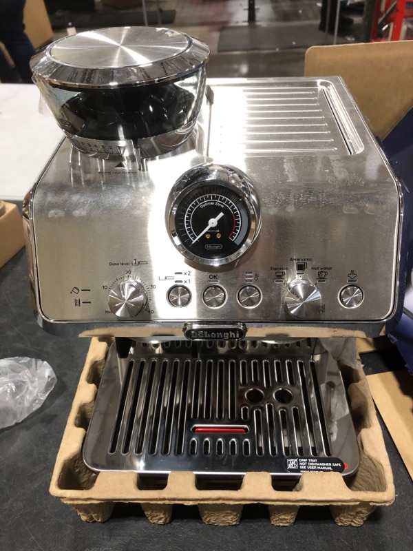 Photo 2 of De’Longhi EC9155M La Specialista Arte, Espresso Machine with Grinder, Bean to Cup Coffee & Cappuccino Maker with Professional Steamer, My Latte Art Milk Frother,Barista SS Kit Included, 1450W, Metal