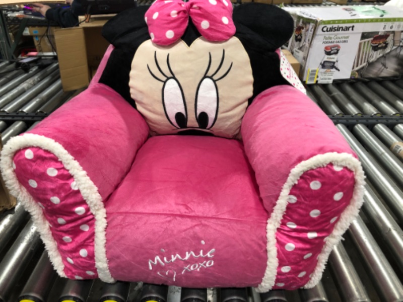 Photo 2 of Idea Nuova Disney Minnie Mouse Figural Bean Bag Chair with Sherpa Trim, Ages 3+, Pink